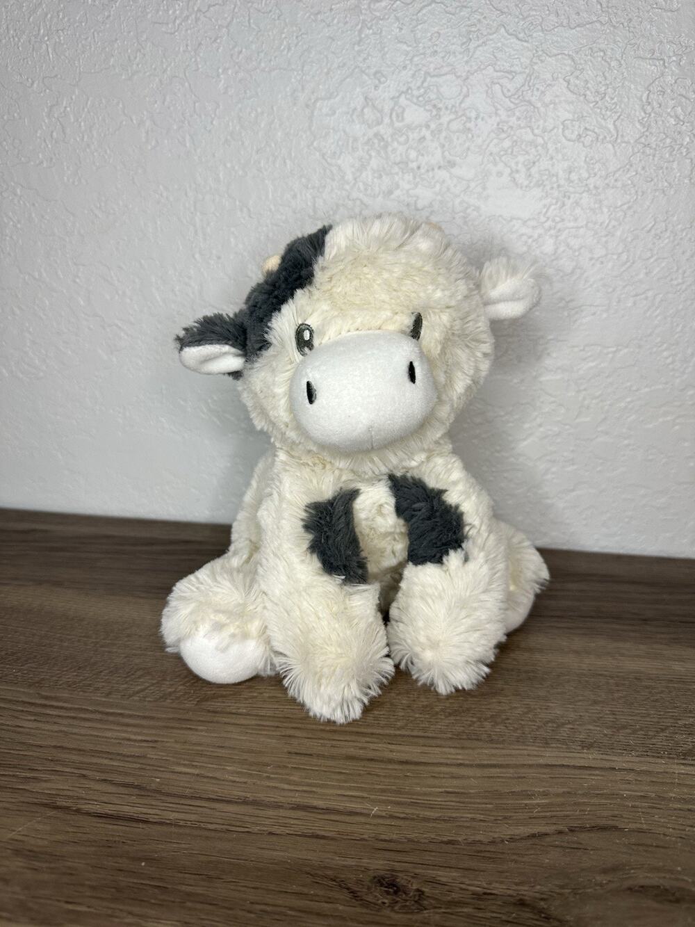 Kellytoy Kelly Baby Sitting Cow Plush Squeaks Squeaker 8 inches Stuffed Animal